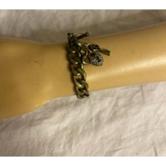 Vintage Y2K Fossil Brass Tone Toggle Charm Bracelet with Lock & Key - Picture 3 of 8